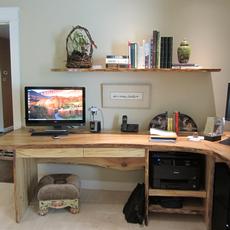 Elm Desk